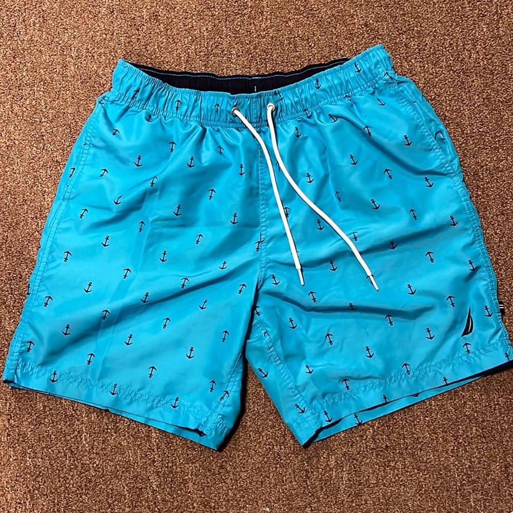 Nautica men’s swim shorts size medium